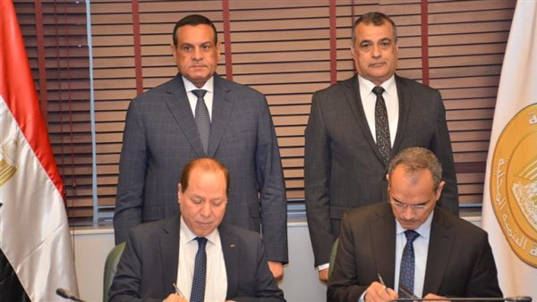 الإنتاج الحربي والتنمية