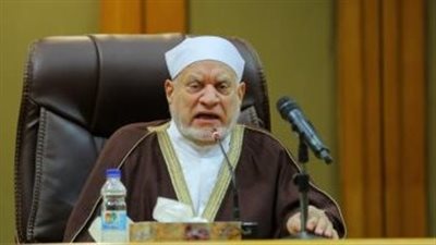 مصدر مقرب من الدكتور أحمد عمر هاشم يكشف موعد خروجه من العناية المركزة