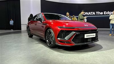 هيونداي سوناتا 2024 تظهر للجمهور في معرض سيول للسيارات