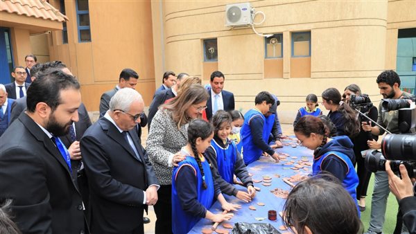 جولة وزير التعليم