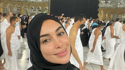 ياسمين صبري تفاجئ جمهورها: أفكر في ارتداء الحجاب.. وأنا خليفة الله وأصنع قدري