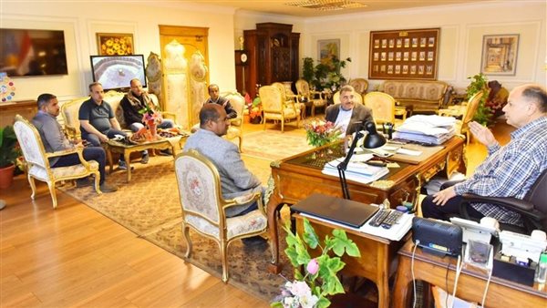 محافظ أسيوط 