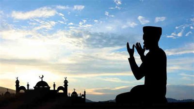 موعد أذان الفجر اليوم الثالث عشر من رمضان 2023 وعدد ساعات الصيام