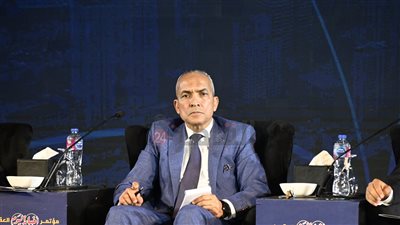 شركة العاصمة الإدارية تنتهي من إنشاء محطات الشحن الكهربائي للسيارات الملاكي والأتوبيسات