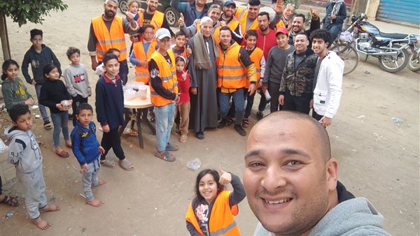 محرر القاهرة 24 ومتطوعون