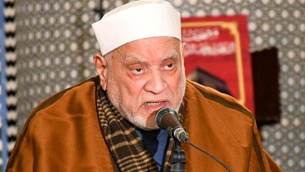 أحمد عمر هاشم 