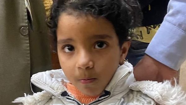 الأهالي يضبطون شخص