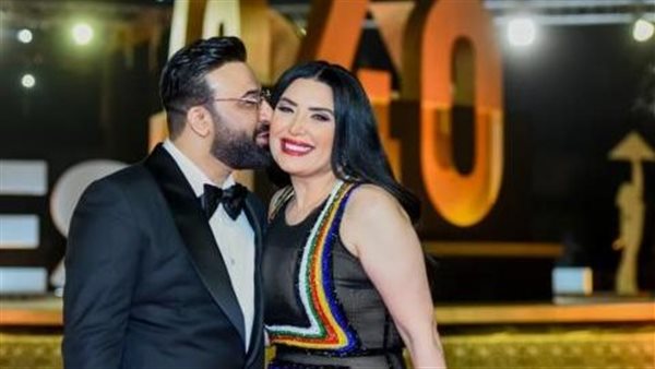 عبير صبري وزوجها